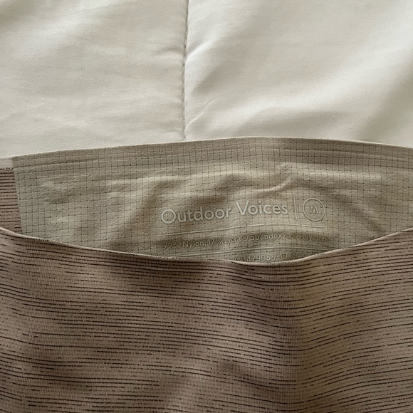 Outdoor Voices Move Free Two Tone 7/8 Leggings - Picture 2 of 5